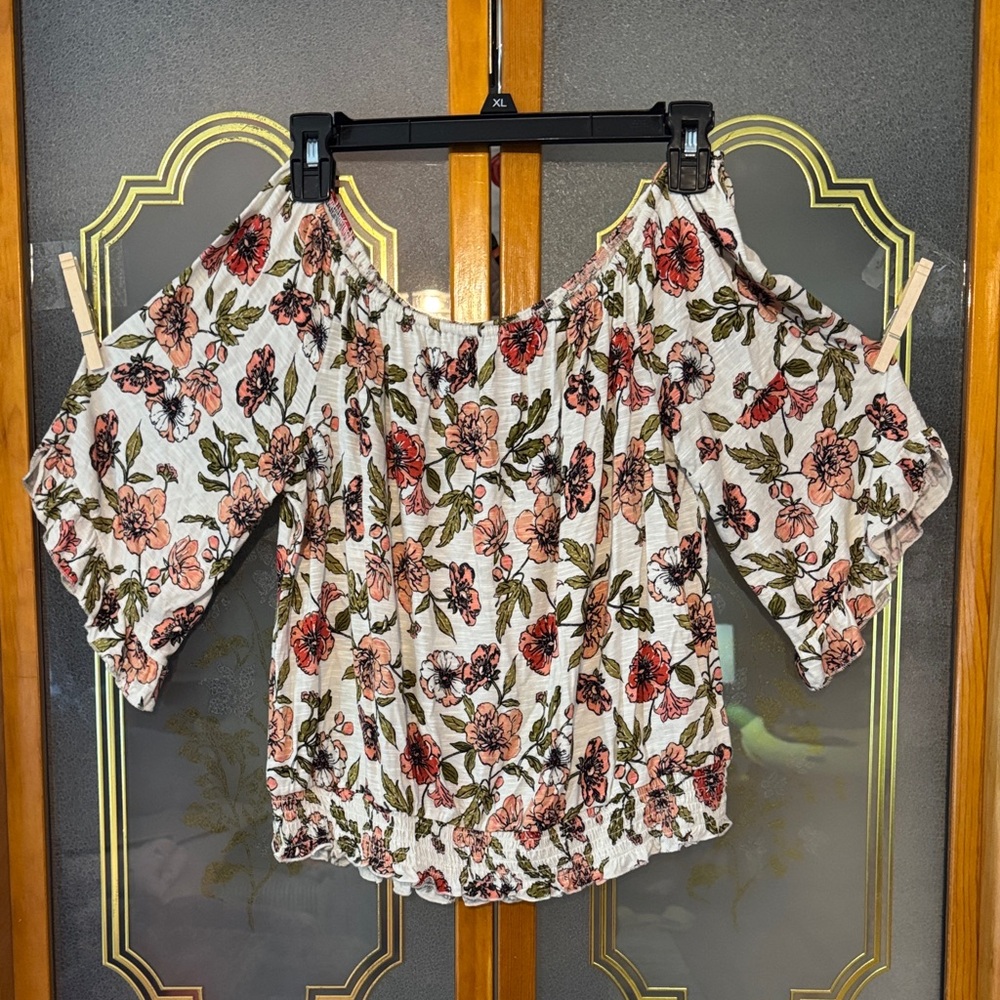 Floral Off-Shoulder Top